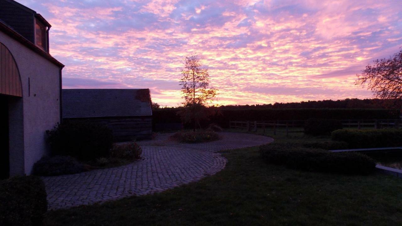 De Weide Poort Bed & Breakfast Beerse Exterior photo